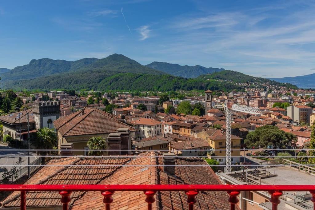 Appartamento Vista Lago Luino Eksteriør billede